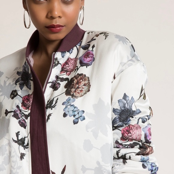 Chelsea & Walker Bomber Jacket - Picture 4 of 9